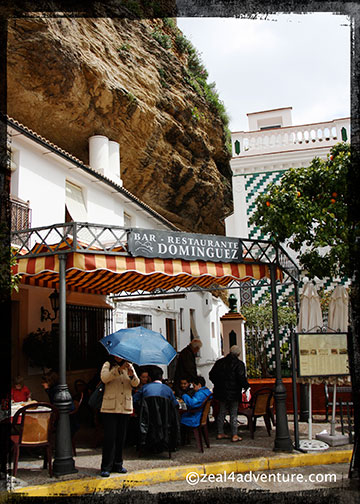 Setenil rocks-make-natural-roof