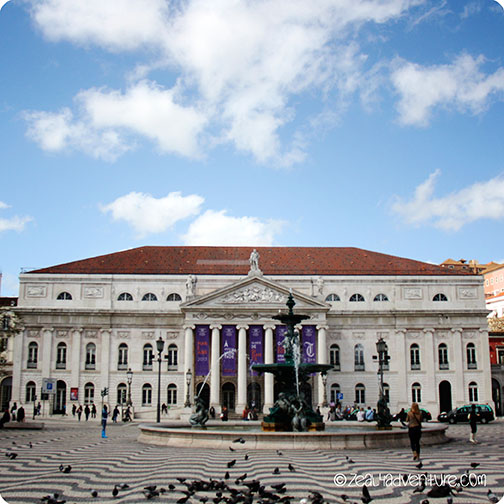 teatro-nacional-rossio-square