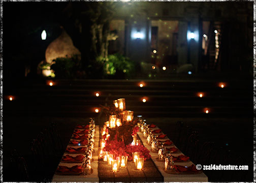 candlelit-dinner-setting