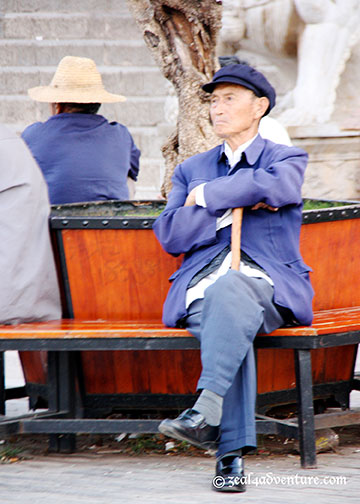 locals-in-the-square