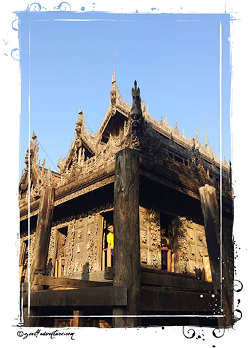 traditional-19th-century-Burmese-architecture