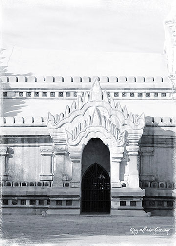 Ananda-Temple-door-detail